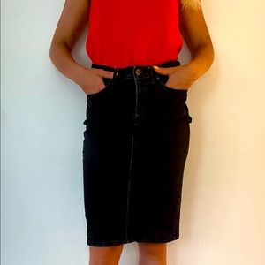Ralph Lauren black stretch denim midi skirt!